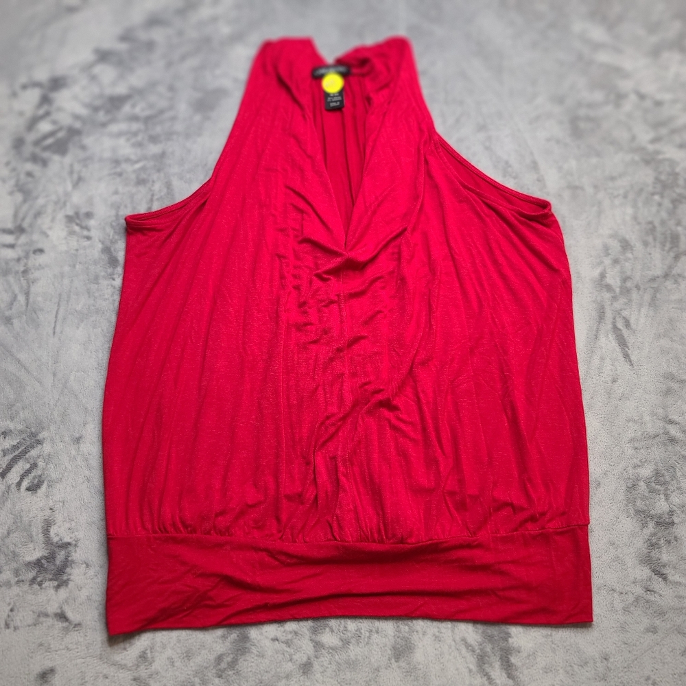 Lane Bryant red sleeveless shirt fitted bottom flowing middle 18/20